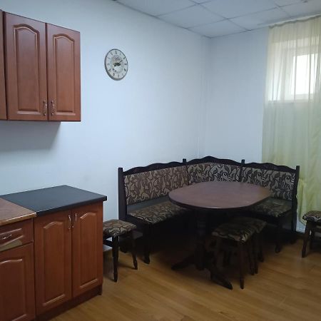 Apartments Domovik On Valenberga 3 Munkács Kültér fotó