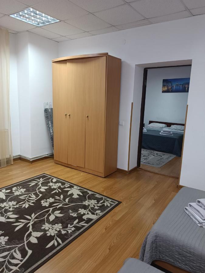 Apartments Domovik On Valenberga 3 Munkács Kültér fotó